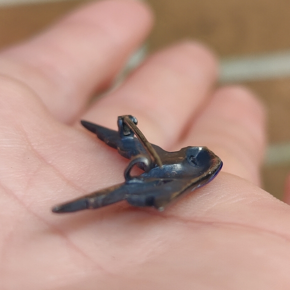 Antique Victorian Sterling Blue Guilloche Enameled Blue Swallow Pin With C Clasp - Picture 5 of 6